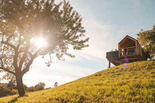 Nesting Resort Posestvo Son?ni Raj