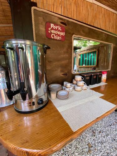 Hostal The Dacha Chiraly