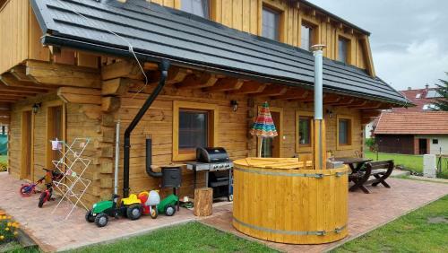 Ski & Hiking Apartments