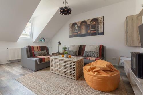Apartment Lona