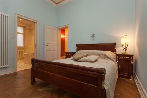 Filip?s Palace Luxurious Apartment