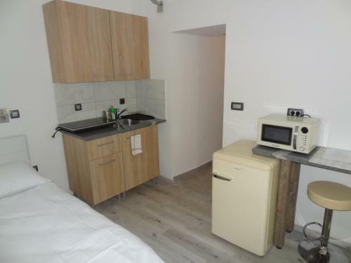 Hostal Tabor - Apartments Rozmanova Street