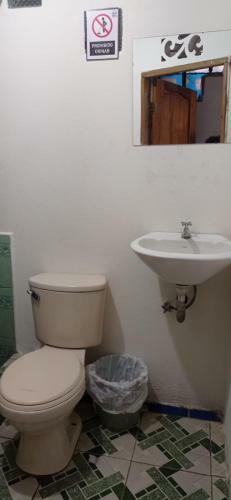 Albergue Blue House Hostal