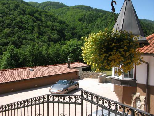 Hostal Apartments Reida