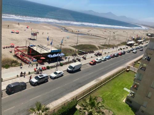 Apartamento Primera L�nea Cuatro Esquinas