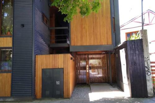 Apartamento Departamento de 1 Ambiente, Edificio Viveros 2, Centro San Mart�n de Los Andes Con Patio