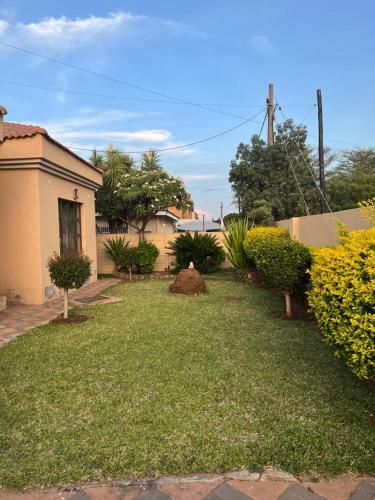 Hostal Greys And Greens Guest House