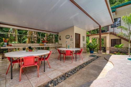 Hostal Arococles (victoria)