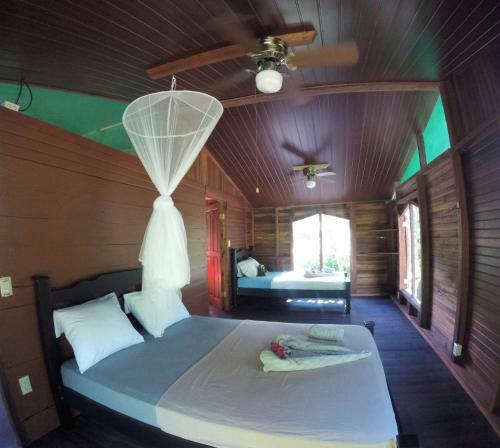 Haus Mit Trop Garten Am Cahuita Nationalpark