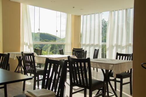 Rexton Hotel