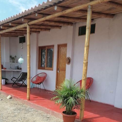 Casa Hospedaje El Port�n