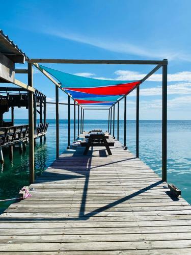 Hotel Blue Sky Rentals Utila
