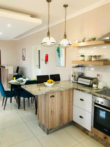 Hostal Lekuka Guesthouse