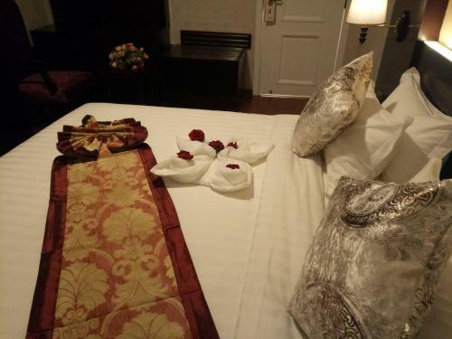 Sherar Addis Hotel