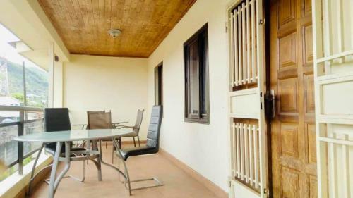 Hostal Zunox Guest House