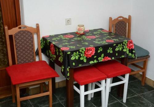Hostal Guesthouse Vila Natalija