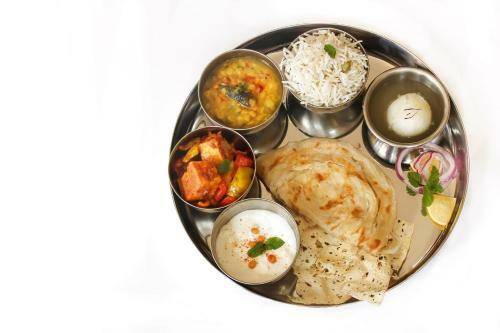Hotel Oyo 16386 Tapasya Palace