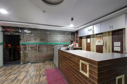 Collection O 38566 Mk Hotel And Lodge