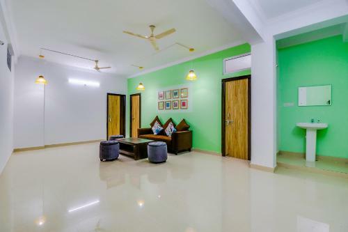 Apartamentos Oyo Home 33412 Glaring Stay