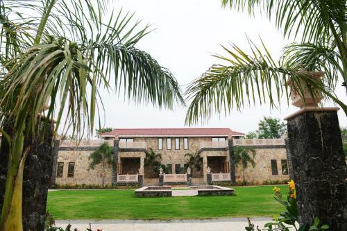 Hotel Vikrama Heritage Resort & Spa