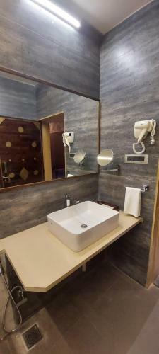 Hotel Vikrama Heritage Resort & Spa