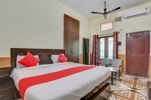 Oyo 23099 Hotel Pragya Inn