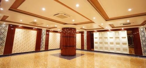 Hotel Maplewood Premier Haldwani
