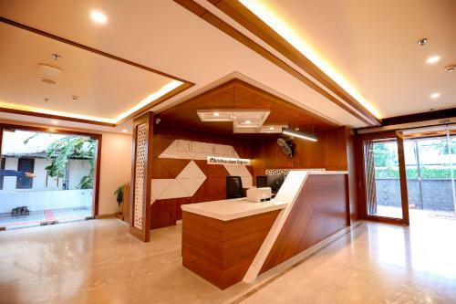 Hotel Krishnavalsam Regency
