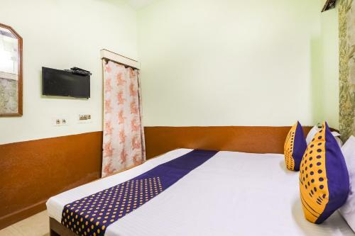 Spot On 63775 Hotel Chetna