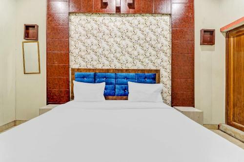 Hotel Collection O 86317 Enjoy Resort