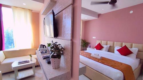 Spring Sky Haridwar By Shrigo Hotels