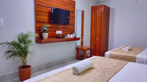 Spring Sky Haridwar By Shrigo Hotels