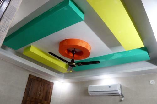 Hotel Krishna Dreams
