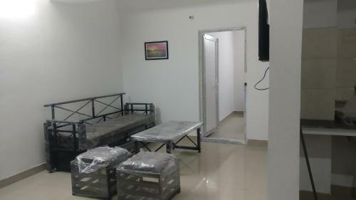 Aakratidivinitysuites