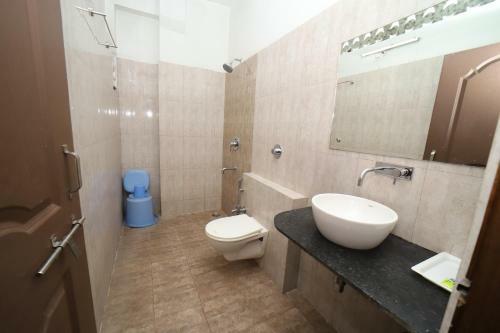Hotel Regal, Jabalpur