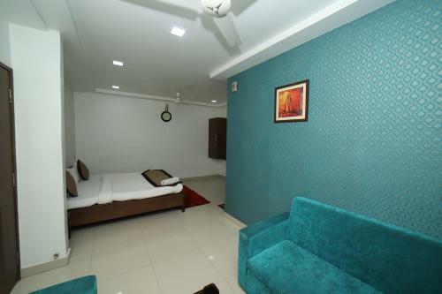 Hotel Regal, Jabalpur