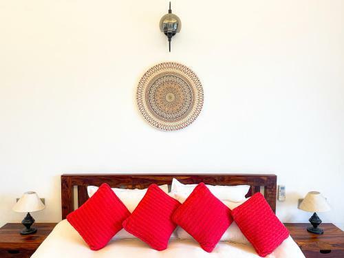 Villa Saffronstays Arezu