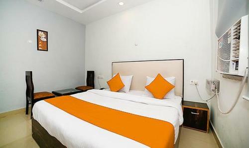 Fabhotel Cp Palace