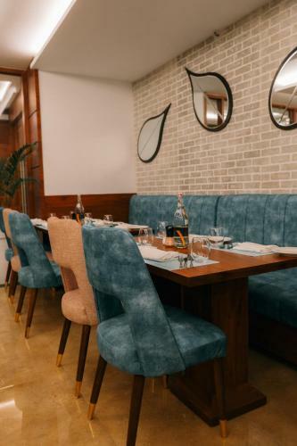Hotel Playotel Premier Vijay Nagar