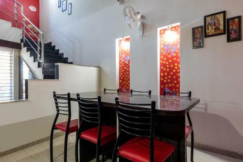 Hotel Rk Rooms & Home Stay
