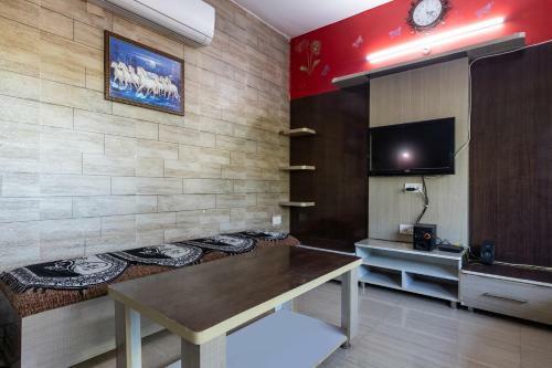 Hotel Rk Rooms & Home Stay