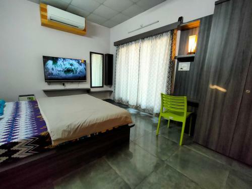 Shrivardhan Homestay
