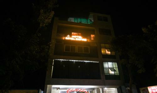 Hotel Treebo Trend Royal Empire Indore