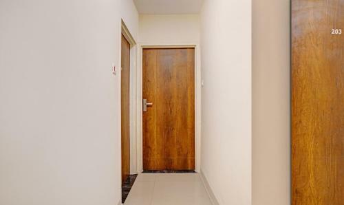 Hotel Treebo Trend Royal Empire Indore