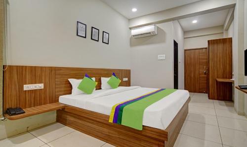 Treebo Trend Hotel Rm