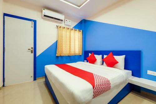 Collection O 60423 Hotel Sr