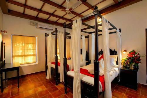 Hotel Kovilakam Heritage Resort
