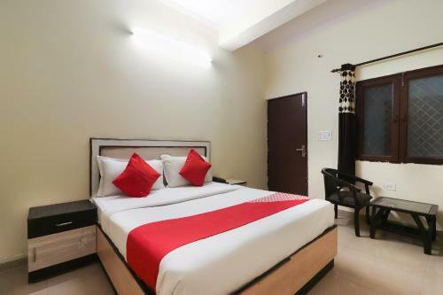 Hotel Oyo 64749 Royal Residency