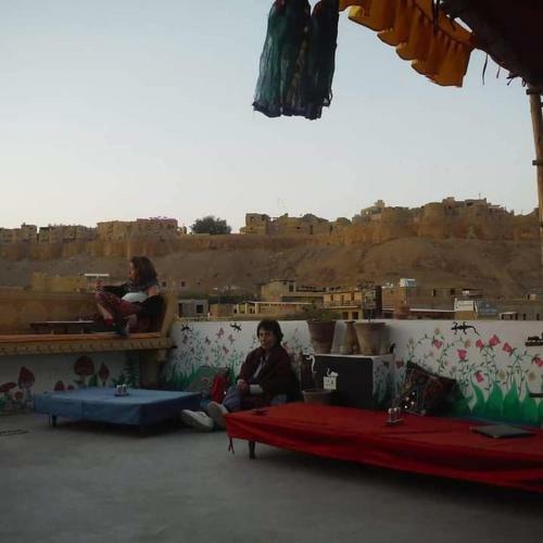 Resting Love Hostel