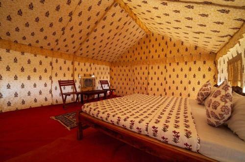 Rthm Karni Desert Camp